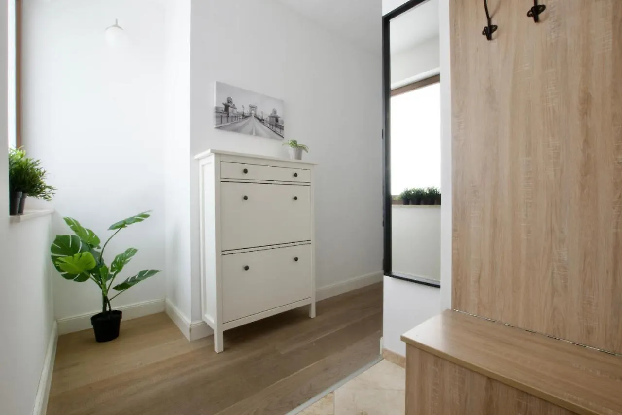 Penthouse Apartment By Hi5 -At The Top Of Budapest