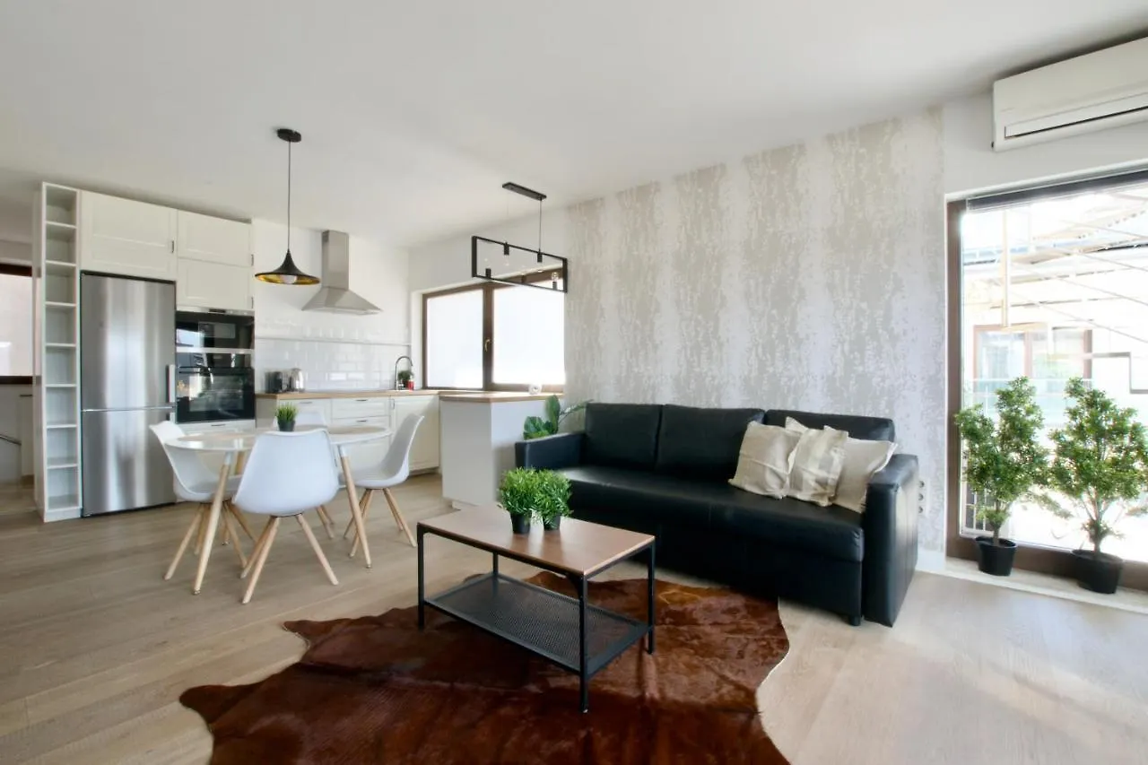 Penthouse Apartment By Hi5 -At The Top Of Budapest